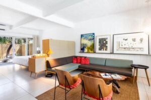 d29124bd-7d07-41c5-a077-b9a32408aef1